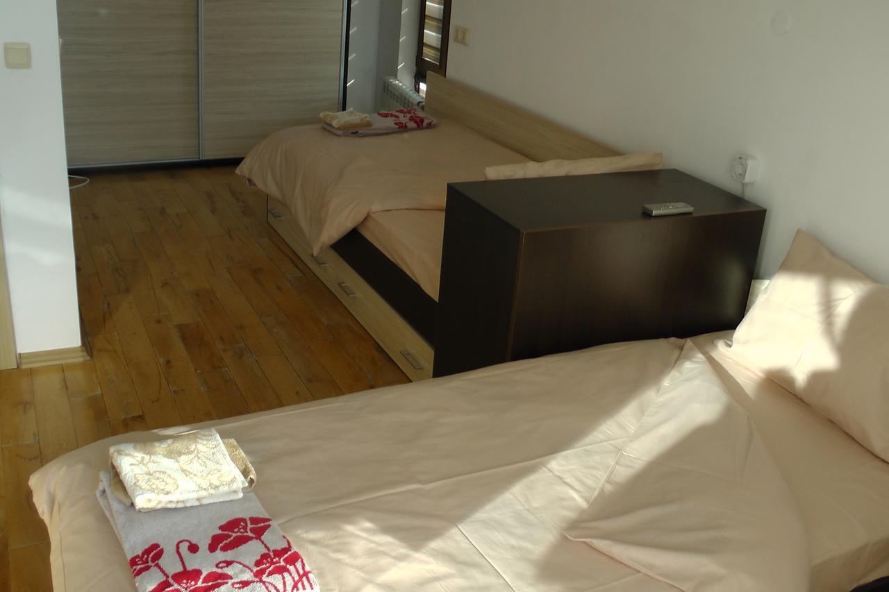 Top Center , Modern And Quiet Apartment Burgas Stad Buitenkant foto